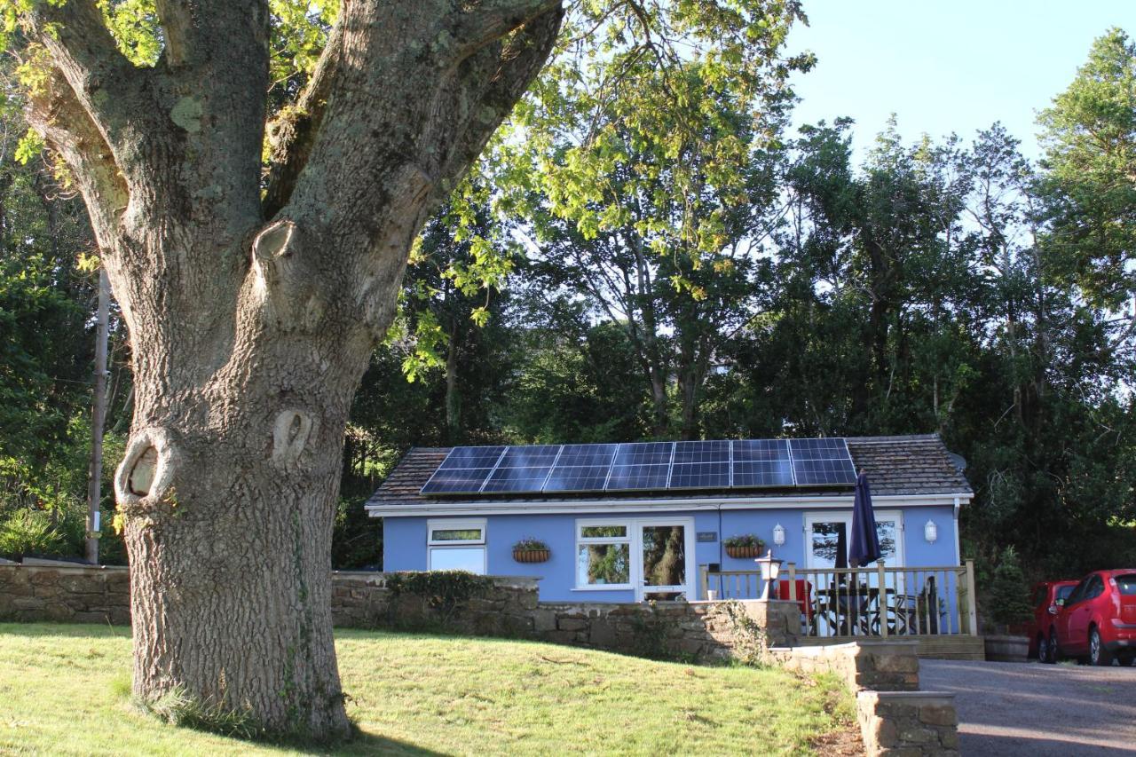 Bronllys Farm Coastal Self-Catering Apartment Llanelli Bagian luar foto