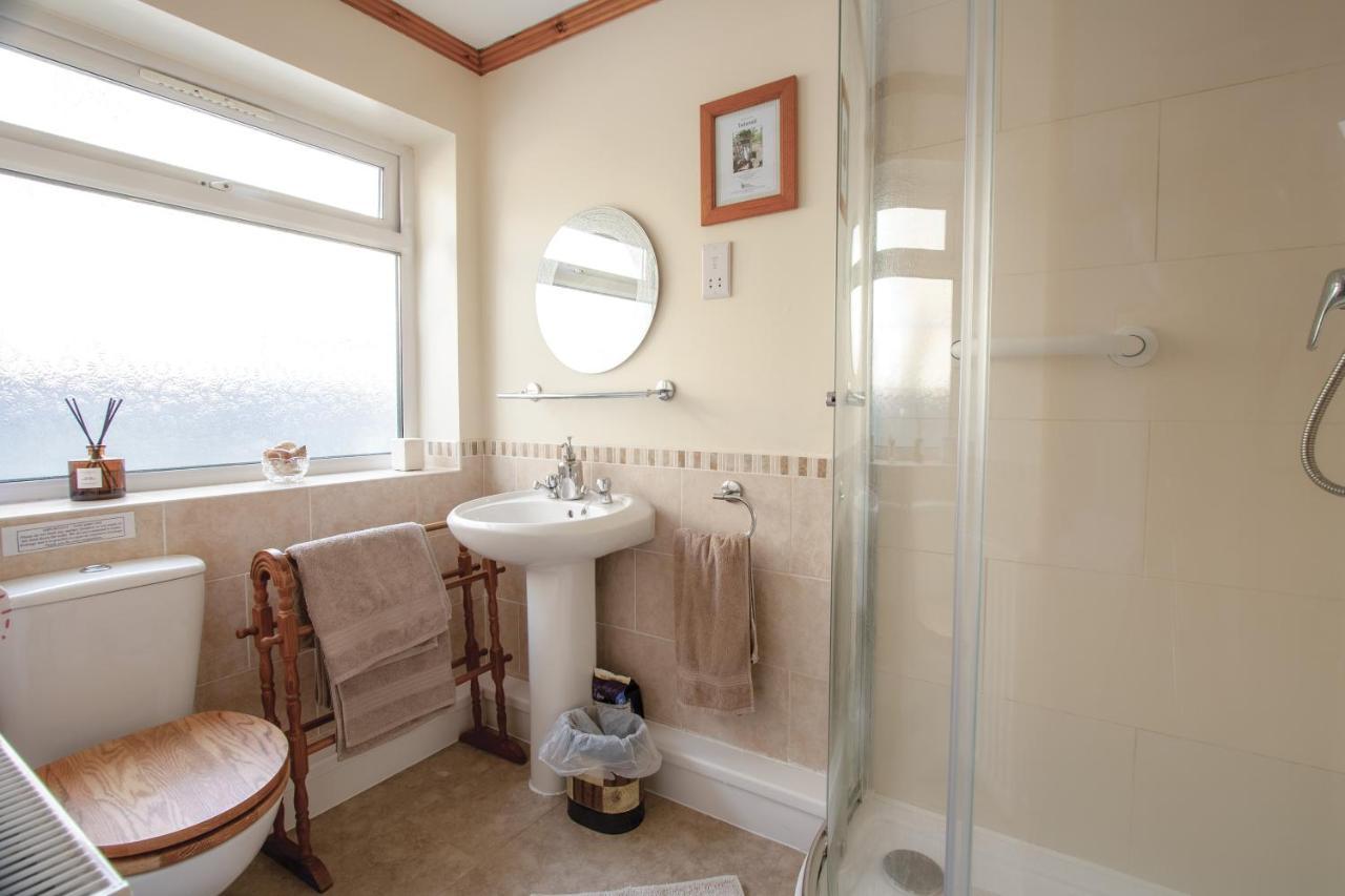 Bronllys Farm Coastal Self-Catering Apartment Llanelli Bagian luar foto