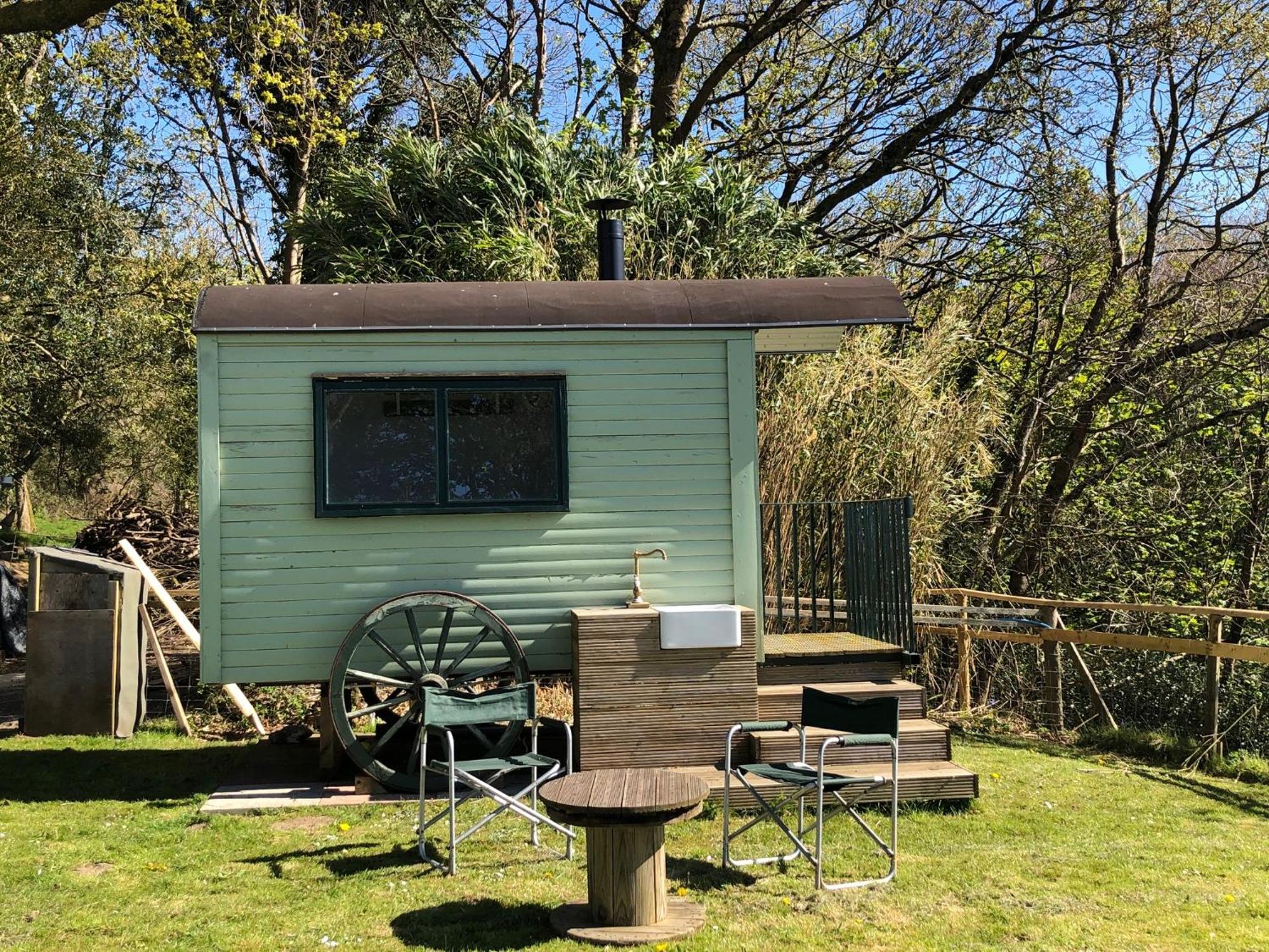 Bronllys Farm Coastal Self-Catering Apartment Llanelli Ruang foto