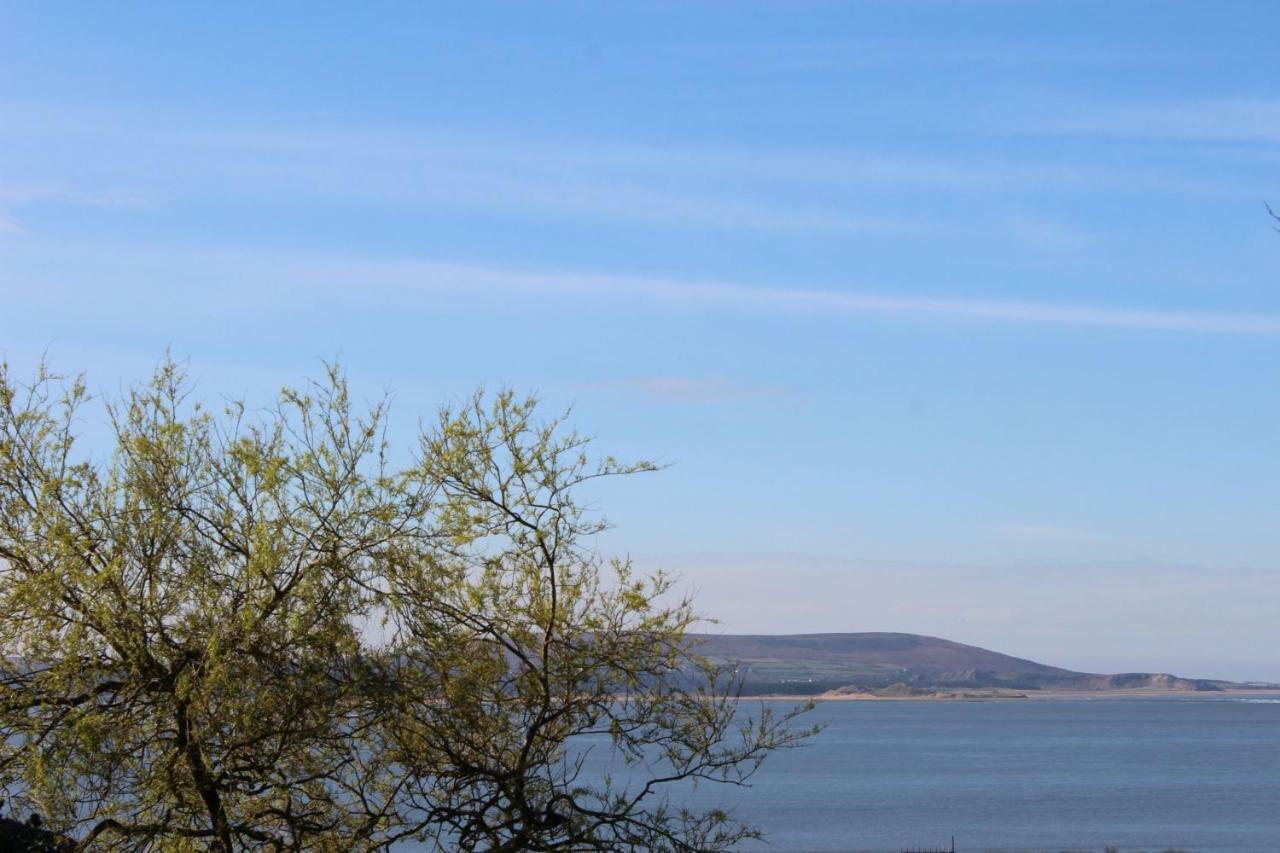 Bronllys Farm Coastal Self-Catering Apartment Llanelli Bagian luar foto
