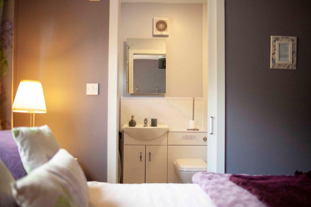 Bronllys Farm Coastal Self-Catering Apartment Llanelli Bagian luar foto