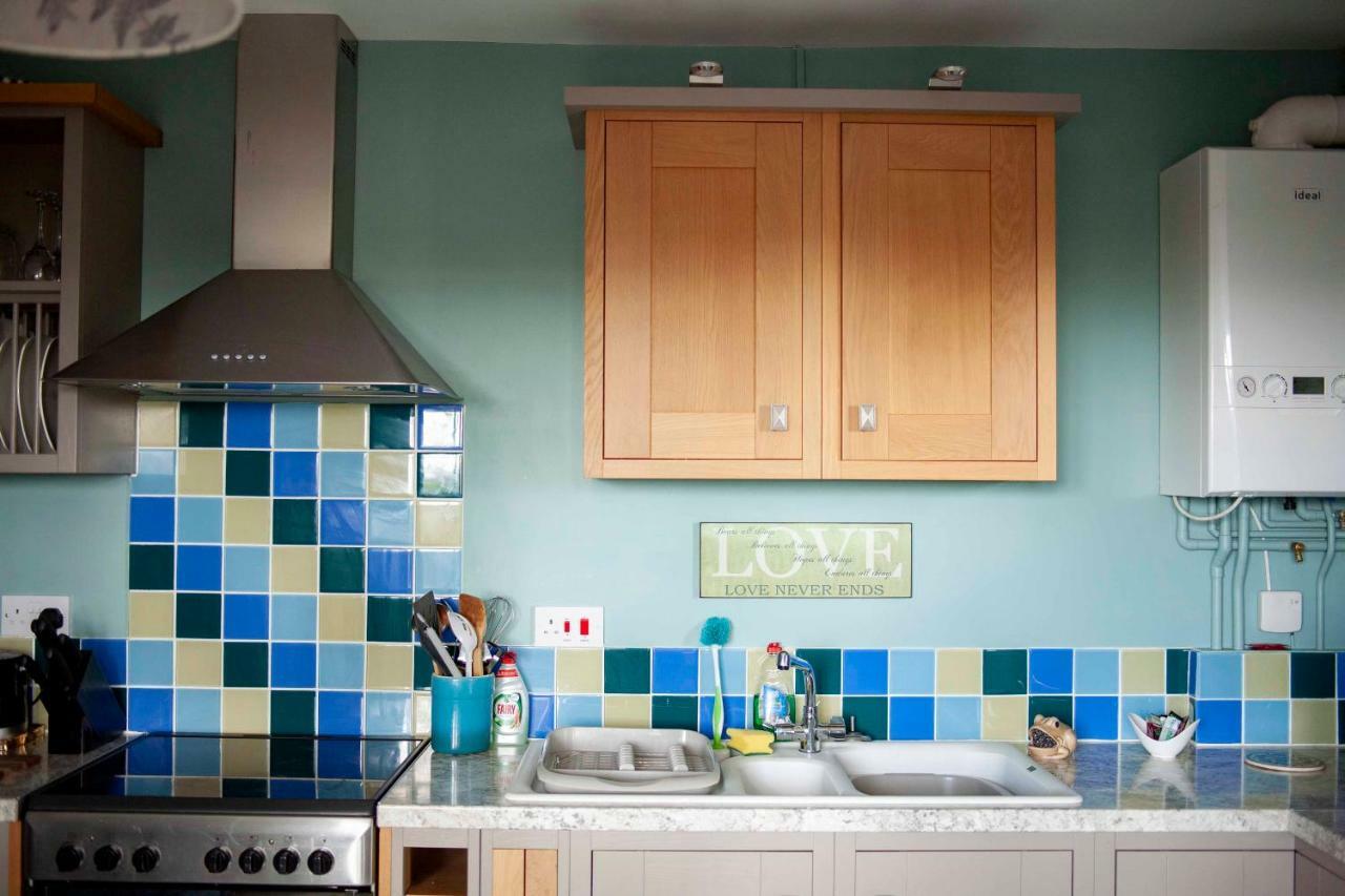 Bronllys Farm Coastal Self-Catering Apartment Llanelli Bagian luar foto