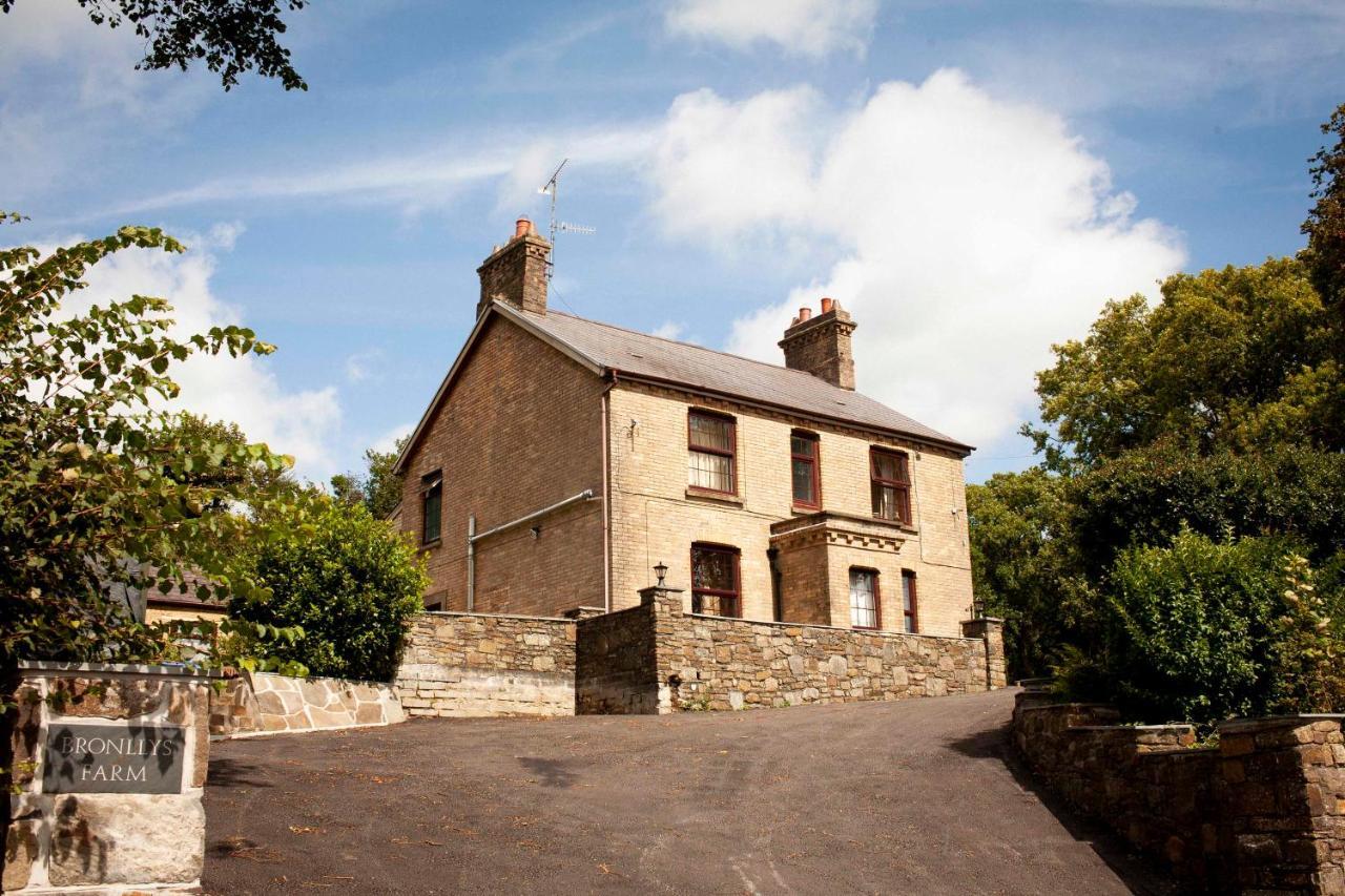 Bronllys Farm Coastal Self-Catering Apartment Llanelli Bagian luar foto